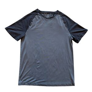 Lululemon Men's Short Sleeve Workout T-Shirt Crew Neck Gray Lightweight Size S